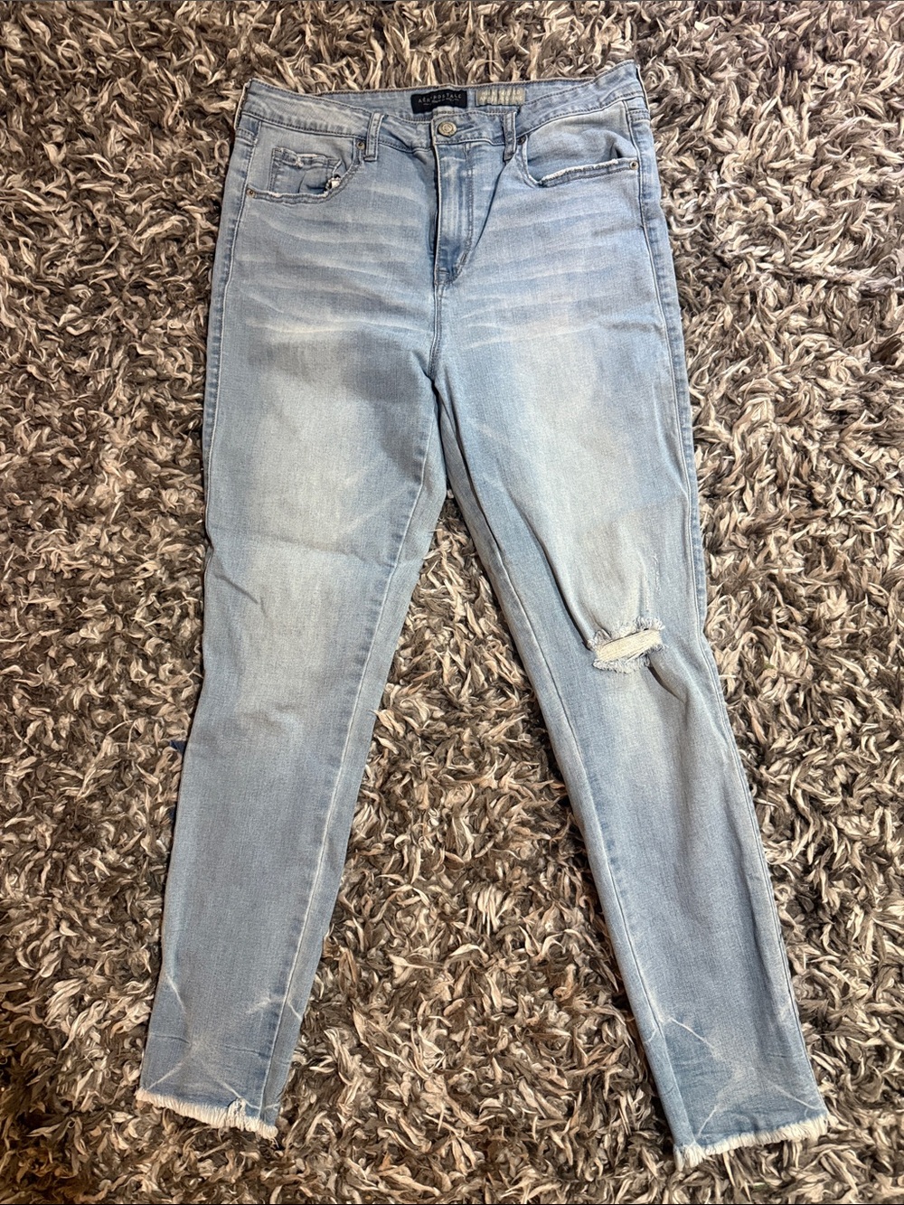 Aeropostale Light Wash Jeans - Soft And Love The Frayed Edges!!